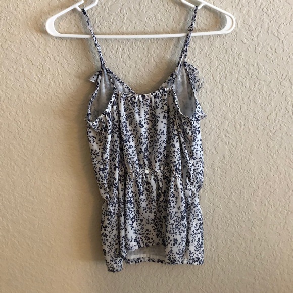 Ruffle tank - Picture 2 of 3